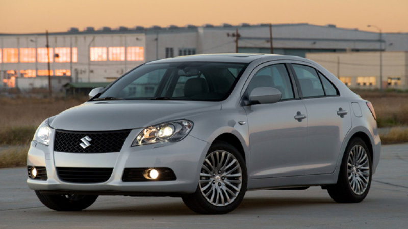 Illustration for article titled Suzuki Kizashi ... Genesis G70 Sport